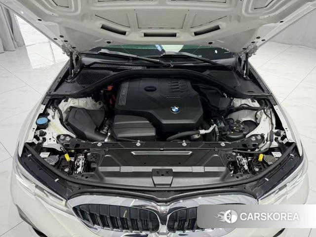 BMW 3 series 2021 Белый из Китая, фото 3