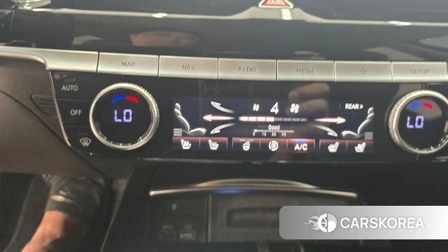 Genesis G80 (RG3) 2021 Серебристо-серый из Кореи, фото 3