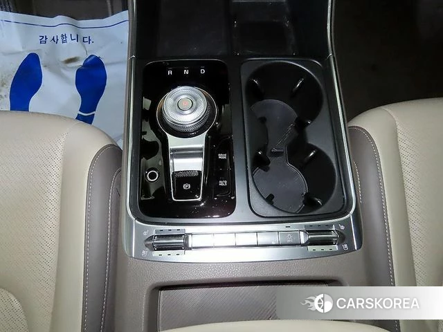 Kia The New Carnival 4th Generation 2024 Черный из Кореи, фото 3