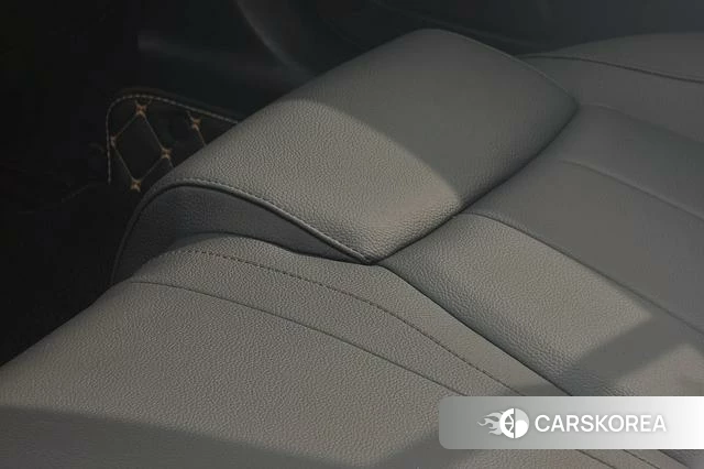 Mercedes-Benz Class A 2022 Белый из Китая, фото 3