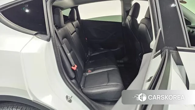 Tesla Model Y 2022 Белый из Кореи, фото 3