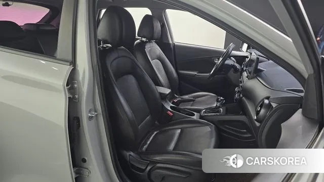 Hyundai The New Kona 2021 Серебристо-серый из Кореи, фото 3