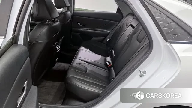 Hyundai The New Avante Hybrid (CN7) 2024 Белый из Кореи, фото 3