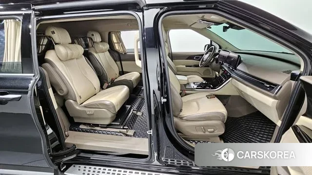 Kia Carnival 4th generation 2021 Черный из Кореи, фото 3