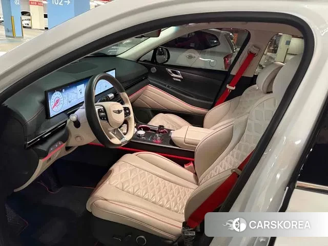 Genesis GV80 Coupe 2024 Белый из Кореи, фото 3