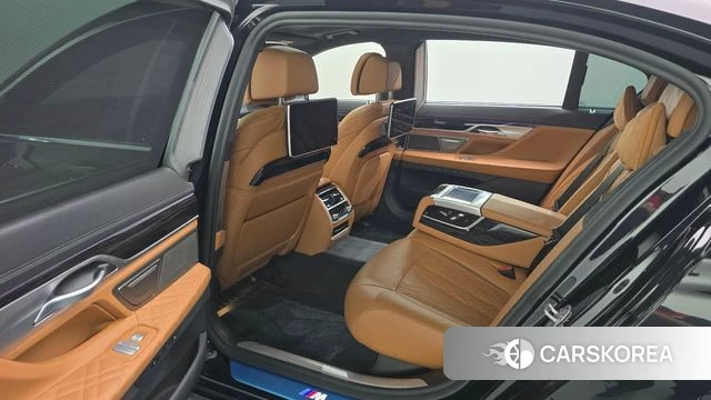 BMW 7 Series (G11) 2021 Серый из Кореи, фото 3