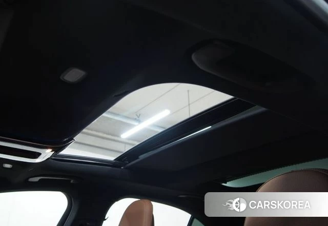 Mercedes-Benz E-Class W214 2025 Черный из Кореи, фото 3