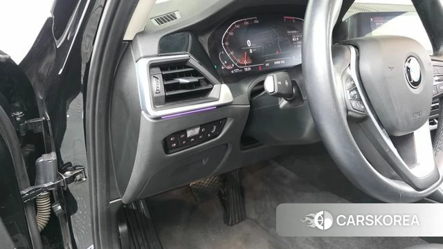 BMW 3 Series (G20) 2020 Черный из Кореи, фото 3