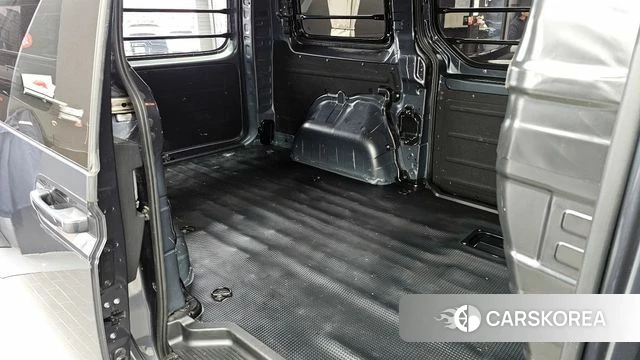 Hyundai Staria 2024 Синий из Кореи, фото 3