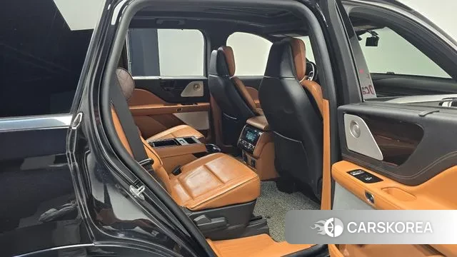 Lincoln Aviator 2nd generation 2020 Черный из Кореи, фото 3