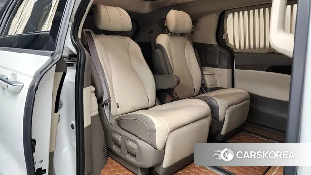 Kia Carnival 4th generation 2023 Белый из Кореи, фото 3
