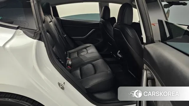 Tesla Model 3 2021 Белый из Кореи, фото 3