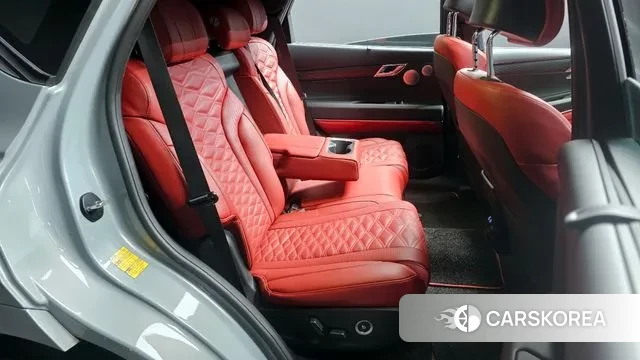 Genesis GV80 Coupe 2024 Цвет галактики из Кореи, фото 3