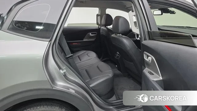 Kia Niro Plus 2022 Серебристо-серый из Кореи, фото 3