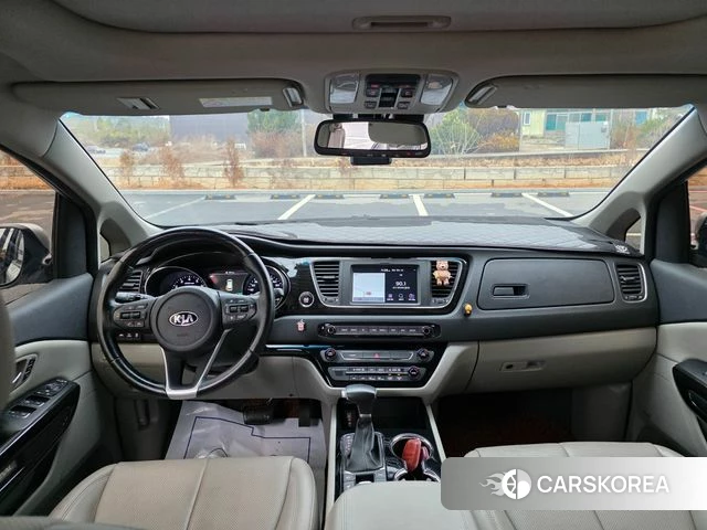 Kia The New Carnival 2019 Серебряный из Кореи, фото 3