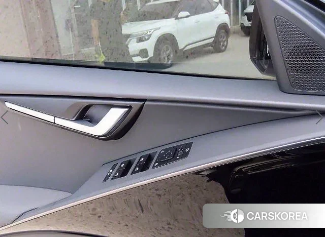 Kia Di Ol Nu Niro 2022 Черный из Кореи, фото 3