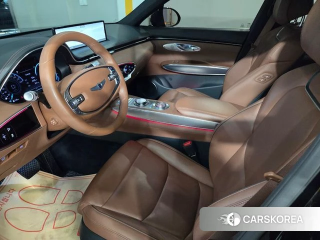 Genesis GV70 2022 Черный из Кореи, фото 3