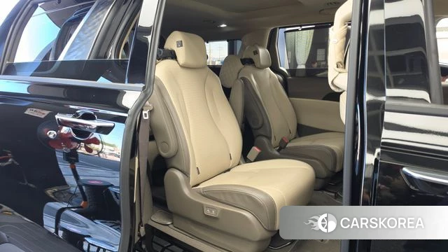 Kia Carnival 4th generation 2023 Черный из Кореи, фото 3
