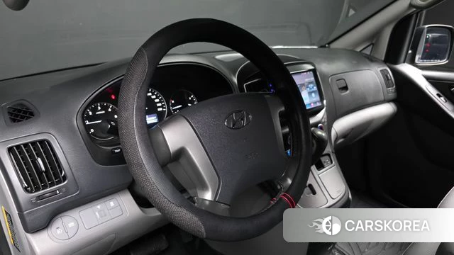 Hyundai The New Grand Starex 2021 Серебристо-серый из Кореи, фото 3