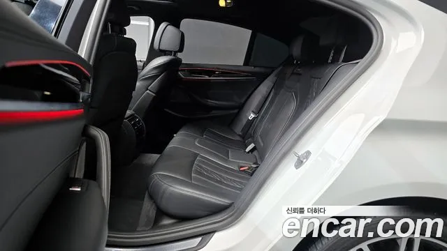 BMW 5 Series (G30) 2020 Белый из Кореи, фото 3