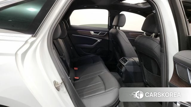 Audi A6 (C8) 2023 Белый из Кореи, фото 3