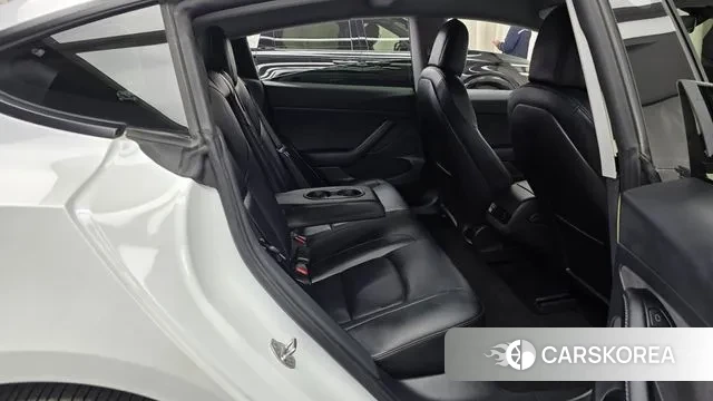 Tesla Model 3 2021 Белый из Кореи, фото 3