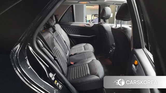 Mercedes-Benz GLE - Class W166 2018 Черный из Кореи, фото 3