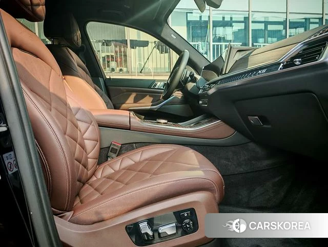 BMW X5 2025 Черный из Китая, фото 3