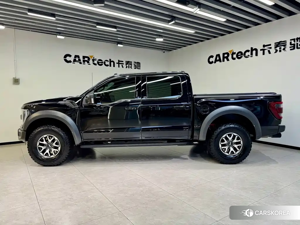 Ford F-150 Raptor 2025 Черный из Китая, фото 3