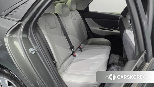 Hyundai Avante (CN7) 2021 Серый из Кореи, фото 3