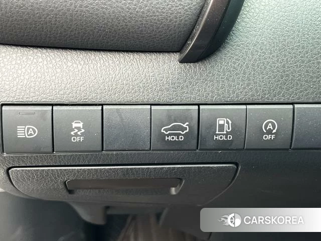 Toyota Camry 2021 Серебристо-серый из Китая, фото 3