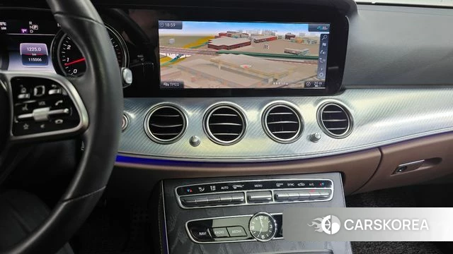 Mercedes-Benz E-Class W213 2020 Серый из Кореи, фото 3