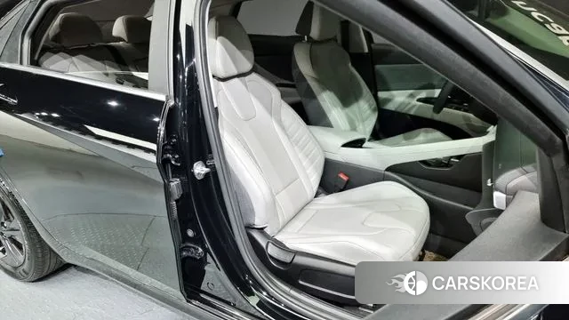 Hyundai Avante (CN7) 2021 Черный из Кореи, фото 3