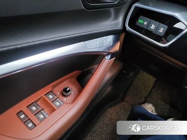 Audi A6 (C8) 2019 Белый из Кореи, фото 3