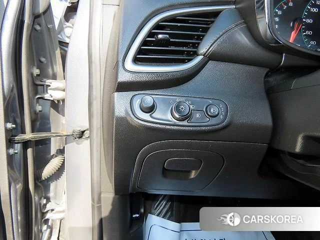 Chevrolet (GM Daewoo) The New Trax 2019 Серый из Кореи, фото 3