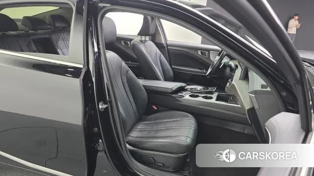 Kia K8 2021 Черный из Кореи, фото 3