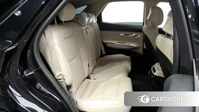 Genesis GV70 2022 Черный из Кореи, фото 3