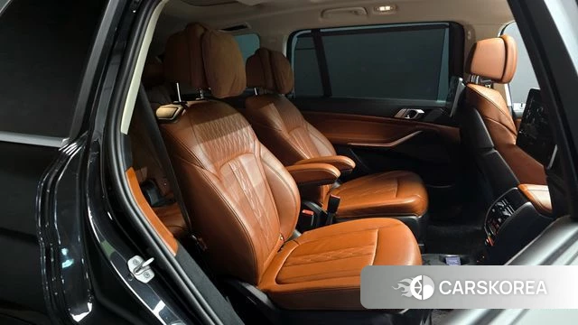 BMW X7 (G07) 2021 Черный из Кореи, фото 3