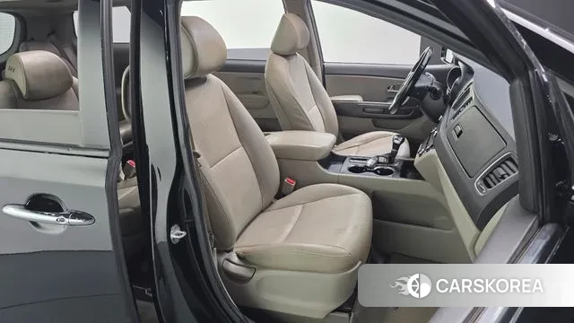 Kia The New Carnival 2018 Черный из Кореи, фото 3