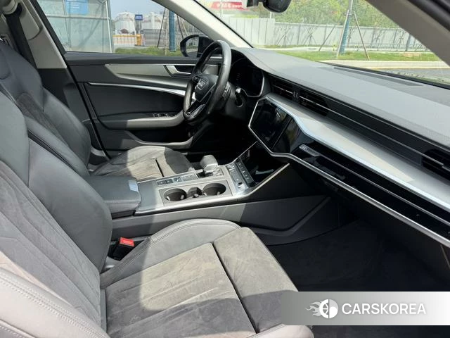 Audi A6 (import) 2021 Черный из Китая, фото 3