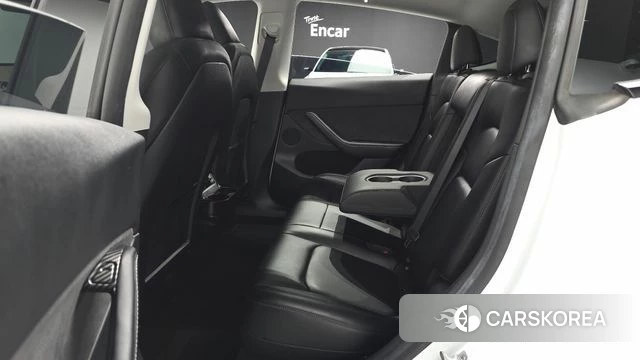 Tesla Model Y 2023 Белый из Кореи, фото 3