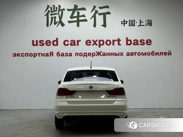 Volkswagen Santana 2023 Белый из Китая, фото 3