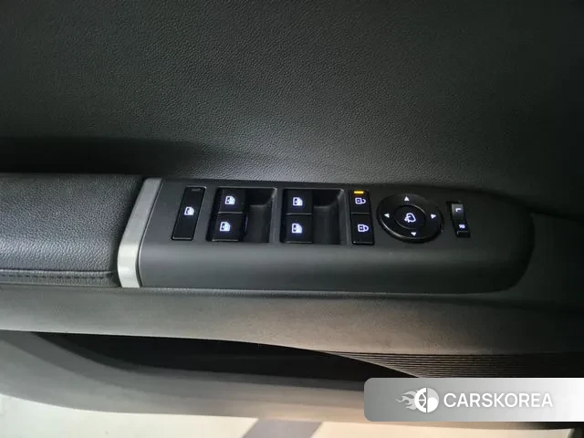 Hyundai Grandeur Hybrid (GN7) 2023 Черный из Кореи, фото 3