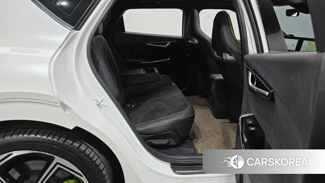 Kia EV6 2023 Белый из Кореи, фото 3