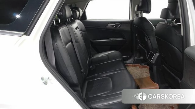 Kia Sportage 5th Generation 2021 Белый из Кореи, фото 3