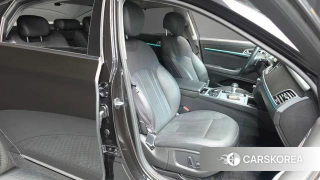Genesis G80 2018 Черный из Кореи, фото 3