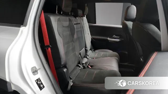 Mercedes-Benz GLB-Class X247 2023 Белый из Кореи, фото 3