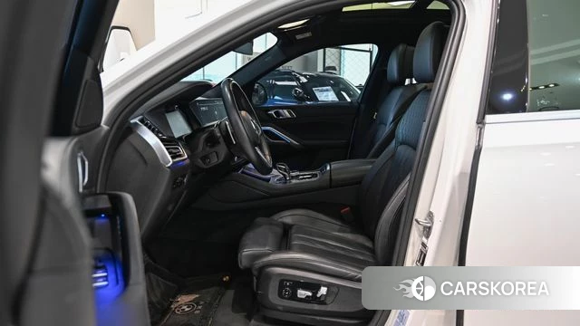 BMW X6 (G06) 2022 Белый из Кореи, фото 3