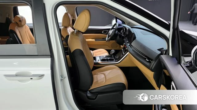 Kia Carnival 4th generation 2022 Белый из Кореи, фото 3