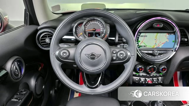 Mini Cooper 2019 Красный из Кореи, фото 3